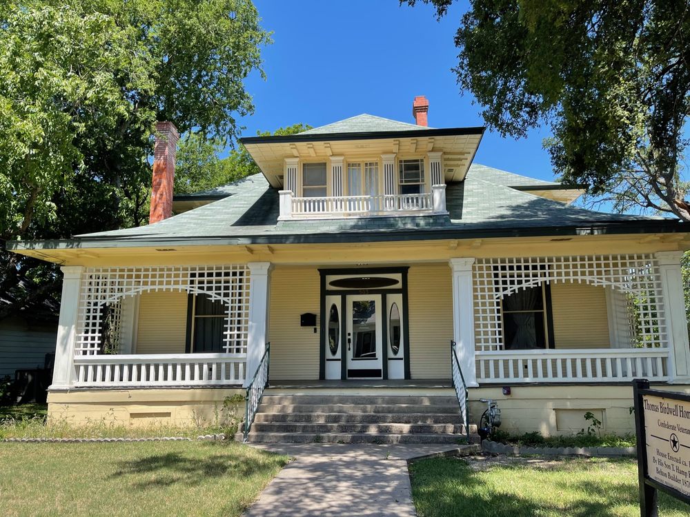 Slide of Birdcreek Roofing - The Collier Team