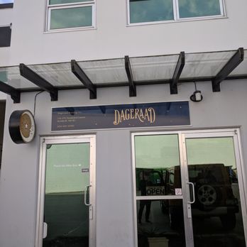 Dageraad Brewing - Breweries Near Me - Burnaby, British Columbia