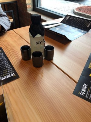 KINTON RAMEN WEST LOOP by null