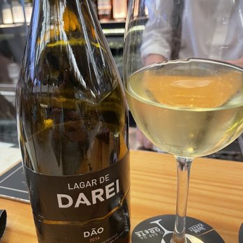 Time Out Market - White wine - Public Markets Near Me - Lisbon, 11