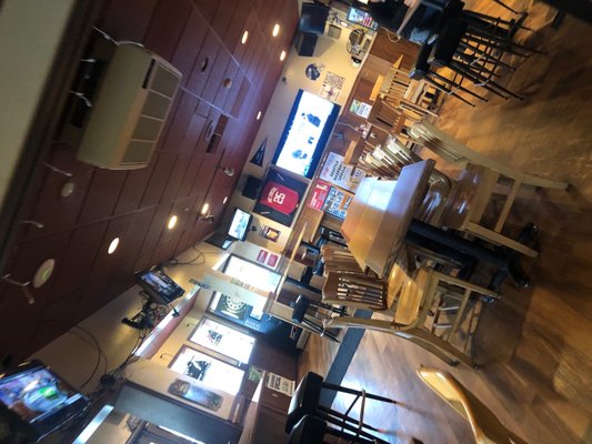 Corner Bar & Grill by null