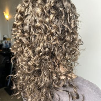 Rock Steady Hair - Hair by Alicia - Hair Salons Near Me - Seattle, Washington Rock Steady Hair - Hair by Alicia - Hair Salons Near Me - Seattle, Washington