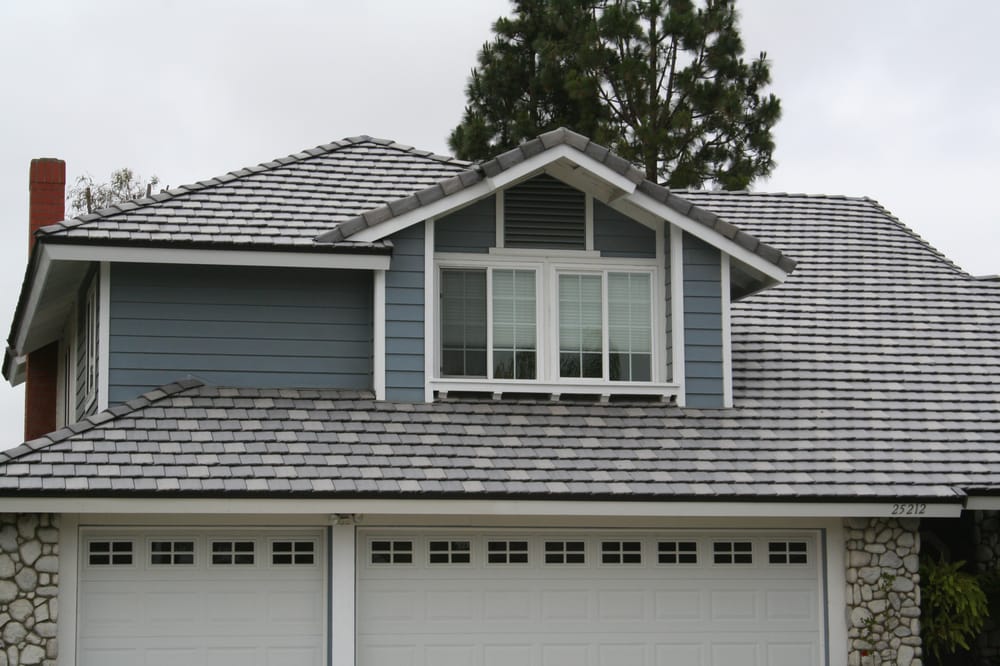 Slide of Norland Roofing