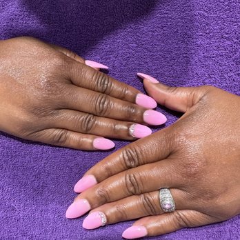 Lavui Nails Spa - Nail Salons Near Me - Dallas, Texas Lavui Nails Spa - Nail Salons Near Me - Dallas, Texas