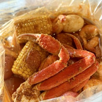 Mr and Mrs Crab - Seafood Near Me - Clearwater, Florida