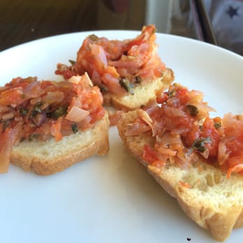 Chef's Bistro - Complimentary Bruschetta - American Near Me - North Conway, New Hampshire Chef's Bistro - Complimentary Bruschetta - American Near Me - North Conway, New Hampshire