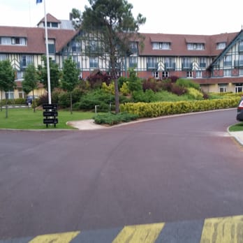 Renaissance Paris Hippodrome de St. Cloud Hotel - Hotels Near Me - Rueil-Malmaison, 92