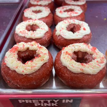 Pinkbox Doughnuts - Pretty in pink - Donuts Near Me - Primm, Nevada Pinkbox Doughnuts - Pretty in pink - Donuts Near Me - Primm, Nevada