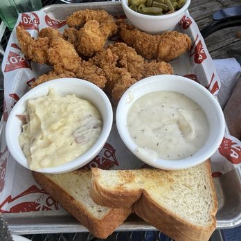 Ozona Grill and Bar - Breakfast & Brunch Near Me - Dallas, Texas