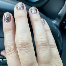 Gel manicure