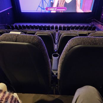 Regal White Oak - Cinema Near Me - Garner, North Carolina