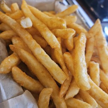 Brit's Pub - Fries - Pubs Near Me - Minneapolis, Minnesota Brit's Pub - Fries - Pubs Near Me - Minneapolis, Minnesota
