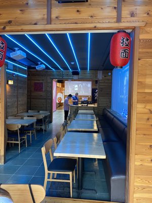 Ramen Yakitori + Bar by null