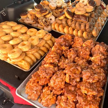 Master Donuts - trays of doughnuts and other pastries - Donuts Near Me - Clinton, Tennessee Master Donuts - trays of doughnuts and other pastries - Donuts Near Me - Clinton, Tennessee