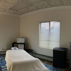 Minerva's Massage - Excellent atmosphere