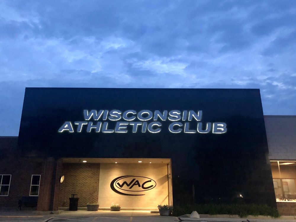 WISCONSIN ATHLETIC CLUB Updated July 2024 31 Photos & 26 Reviews