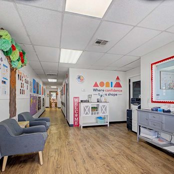71st Street KinderCare - Lobby - Child Care & Day Care Near Me - Tulsa, Oklahoma 71st Street KinderCare - Lobby - Child Care & Day Care Near Me - Tulsa, Oklahoma