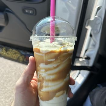 Base Bowls - kokonut peanut butter banana smoothie - Juice Bars & Smoothies Near Me - St. Joseph, Michigan
