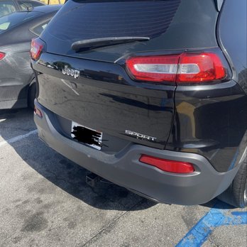 Bellwood Auto Body - Rear Lift Gate Bumper Painted Repaired Latch Left Like New .Paint Was Perfect And Work . - Body Shops Near Me - Bell, California