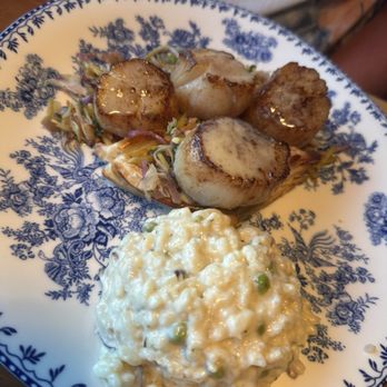 The Paper Canoe - Scallops - Seafood Near Me - Duck, North Carolina The Paper Canoe - Scallops - Seafood Near Me - Duck, North Carolina
