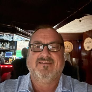 Burbank Smokehouse - Happy Customer - Steakhouses Near Me - Burbank, California Burbank Smokehouse - Happy Customer - Steakhouses Near Me - Burbank, California