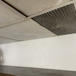 Ramada Inn Hotel - Mold/dust/dirty