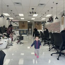 Luv Nail Bar - Their salon