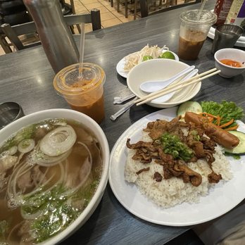 Pho 21 - Vietnamese Near Me - Buena Park, California