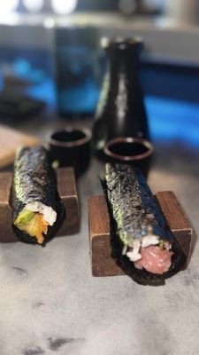 HandoSake Sushi by null