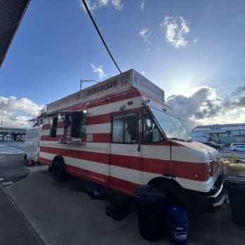 Leonard's Pearlridge Malasada Mobile - Desserts Near Me - Aiea, Hawaii Leonard's Pearlridge Malasada Mobile - Desserts Near Me - Aiea, Hawaii