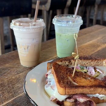 Foxtail Coffee - Vanilla caramel cold brew with mocha foam, matcha latte and a pastrami sandwich - Coffee & Tea Near Me - Las Vegas, Nevada