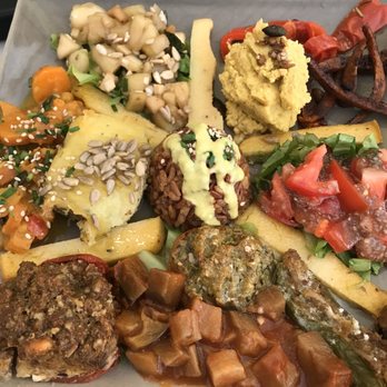 Badaboom - Discovery plate - Vegan Near Me - Nice, 06