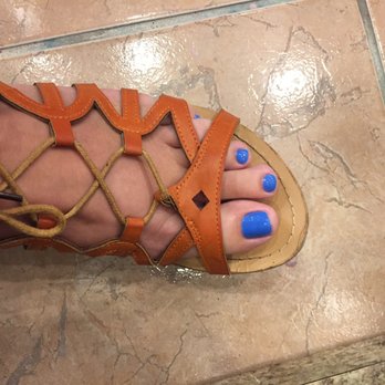 Nails 4 U & Spa - Nail Salons Near Me - Henrico, Virginia