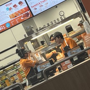 Popeye’s - Just some of the workers who saw us but ignored. Except the boy. - Chicken Shop Near Me - Fairfax, Virginia Popeye’s - Just some of the workers who saw us but ignored. Except the boy. - Chicken Shop Near Me - Fairfax, Virginia
