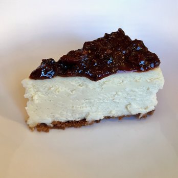 Confluence - Vanilia Cheesecake - blood orange, huckleberry, blueberry, strawberry, raspberry, blackberry, fig, current - New American Near Me - Carefree, Arizona