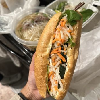 Toast Mi Green Lake - Mekong banh mi - Vietnamese Near Me - Seattle, Washington Toast Mi Green Lake - Mekong banh mi - Vietnamese Near Me - Seattle, Washington