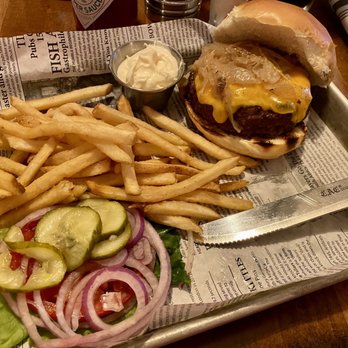 Darby Road Pub - Darby classic burger w/ cheddar cheese and sautéed onions... Excellent! - Irish Near Me - Scotch Plains, New Jersey
