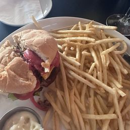 Saffire burger with a side of garlic aioli Saffire burger with a side of garlic aioli