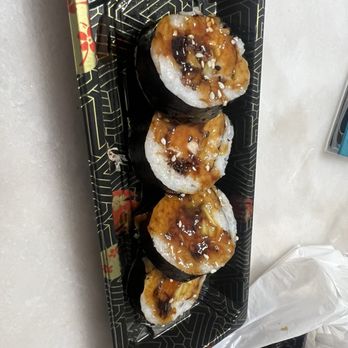 Arata Sushi - Sushi Bars Near Me - Prospect, Kentucky