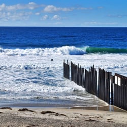 Muro Fronterizo - Un bello mar en común...