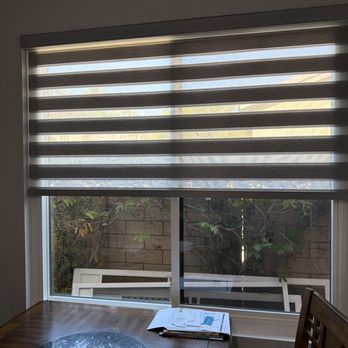 LA Custom Blinds - Blind above kitchen nook - Shades & Blinds Near Me - Los Angeles, California LA Custom Blinds - Blind above kitchen nook - Shades & Blinds Near Me - Los Angeles, California