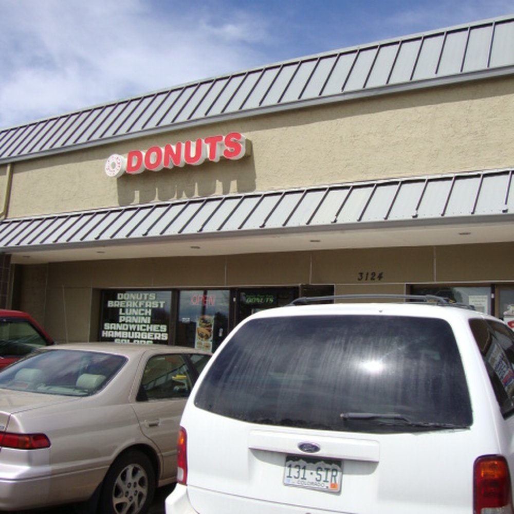 The Donut House - Donut House, storefront, 3124 S Parker Road, Aurora, CO 80014 Location April 20th 2013 visit. - Donuts Near Me - Aurora, Colorado The Donut House - Donut House, storefront, 3124 S Parker Road, Aurora, CO 80014 Location April 20th 2013 visit. - Donuts Near Me - Aurora, Colorado