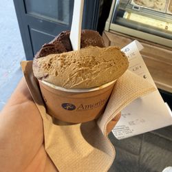 Amorino - Petit pot with two kinds of chocolate