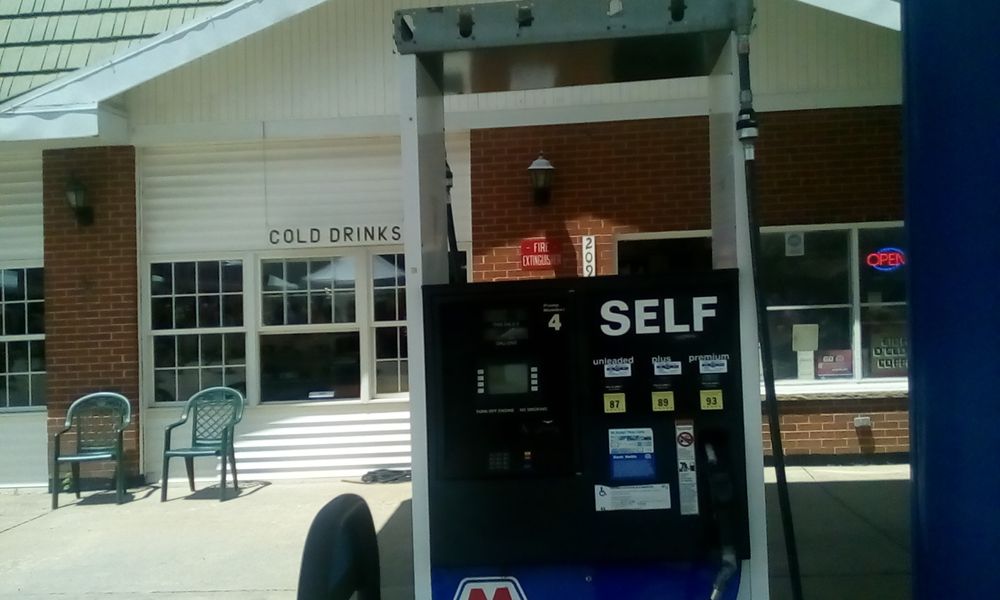 MEL’S MARATHON Updated September 2024 209 Robert Parker Coffin Rd