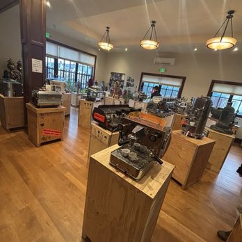 Bakke Coffee Museum - The main gallery - Museums Near Me - Seattle, Washington