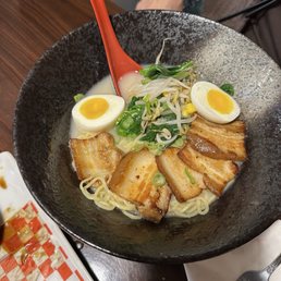Ramen (pork belly) Ramen (pork belly)