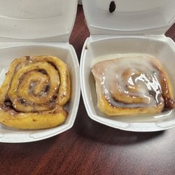 Grandy’s - Sinnamon rolls