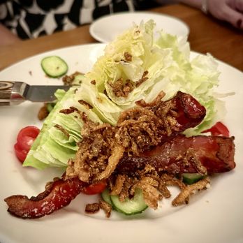 Oak House - Wedge salad - New American Near Me - Birmingham, Alabama