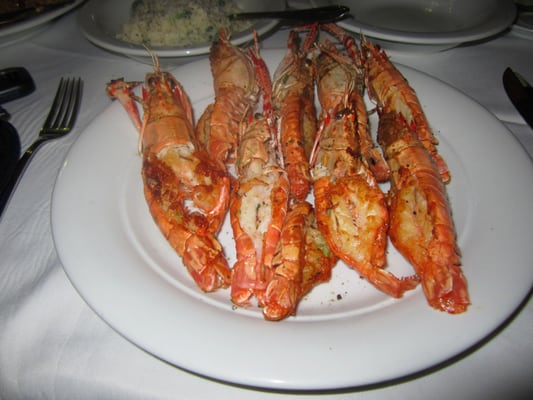 Don Camillo Restaurante e Pizzaria by null