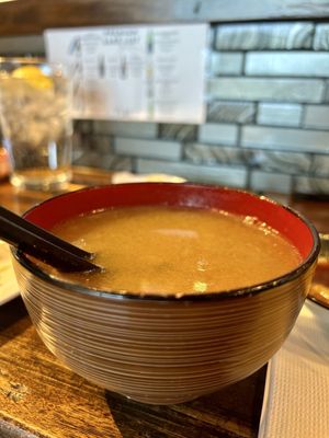 Yuki Handroll Bar by null
